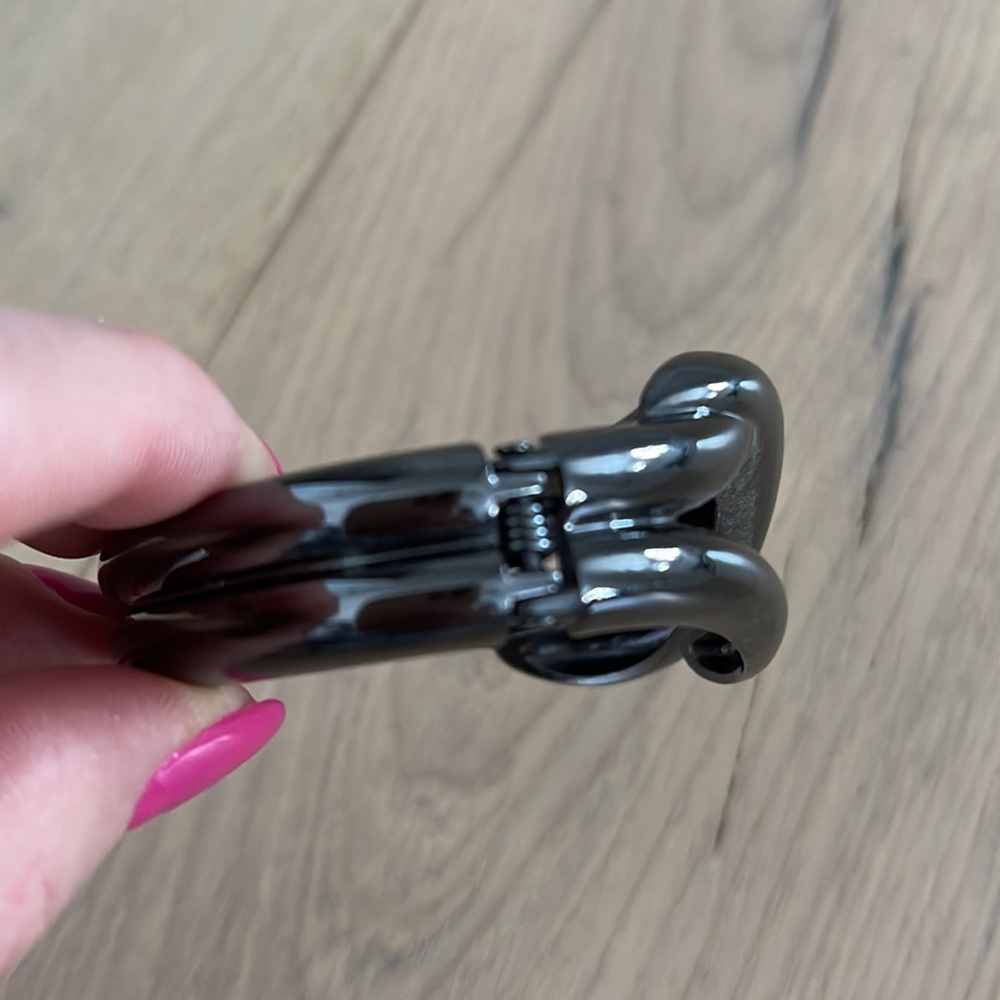 Women’s metal bracelet. Never worn. - Picture 4 of 4